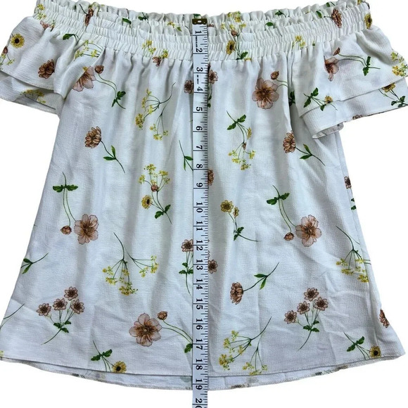 Atmosphere Flowy Floral Off Shoulder Top Size Small - Picture 5 of 5